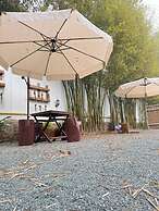 The Forest Hill Cafe & Homestay