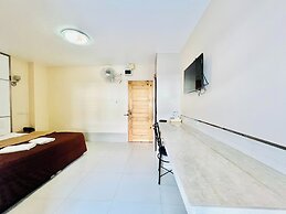 Veerakit Grand Hotel