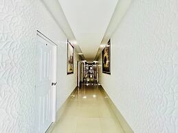 Veerakit Grand Hotel