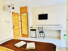 Veerakit Grand Hotel