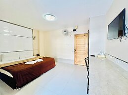 Veerakit Grand Hotel