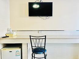 Veerakit Grand Hotel