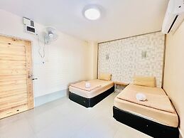 Veerakit Grand Hotel