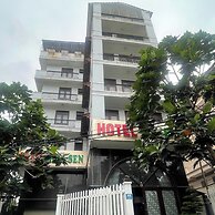 Hoa Sen Hotel