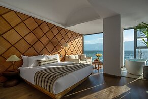 Dali Lanting Seaview Resort Hotel