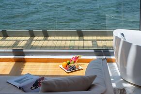 Dali Lanting Seaview Resort Hotel