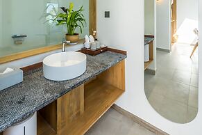 Dali Lanting Seaview Resort Hotel