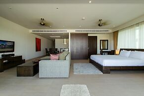 Dahlia 2 Bedroom Amazing Seaview