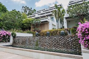 Dahlia 2 Bedroom Amazing Seaview