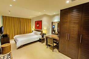 Dahlia 2 Bedroom Amazing Seaview