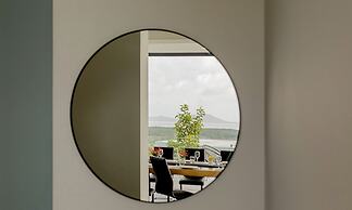 Yamu Hills Panoramic Ocean View 6 Bed Luxury Vila