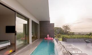 Yamu Hills Panoramic Ocean View 6 Bed Luxury Vila