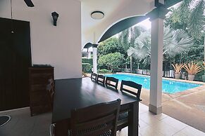 Kesorn Charming Authentic Thai Pool Villa Phuket