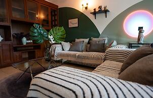 Kesorn Charming Authentic Thai Pool Villa Phuket