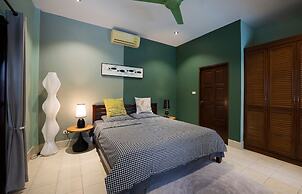 Kesorn Charming Authentic Thai Pool Villa Phuket