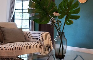 Kesorn Charming Authentic Thai Pool Villa Phuket