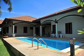 Kesorn Charming Authentic Thai Pool Villa Phuket