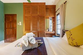 Kesorn Charming Authentic Thai Pool Villa Phuket