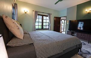 Kesorn Charming Authentic Thai Pool Villa Phuket