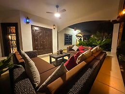 Kesorn Charming Authentic Thai Pool Villa Phuket
