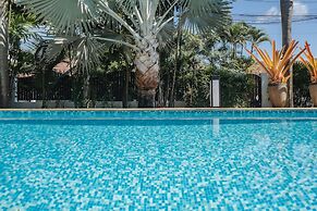 Kesorn Charming Authentic Thai Pool Villa Phuket