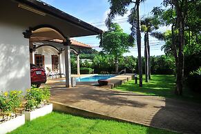 Kesorn Charming Authentic Thai Pool Villa Phuket