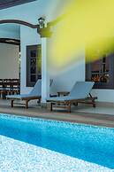 Kesorn Charming Authentic Thai Pool Villa Phuket