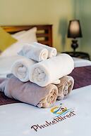 Kesorn Charming Authentic Thai Pool Villa Phuket