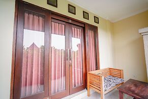 Shana Homestay by EPS