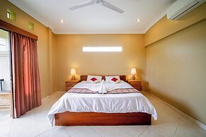 Shana Homestay by EPS