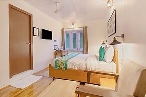 Treebo Vitasta Villa