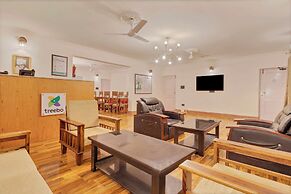 Treebo Vitasta Villa