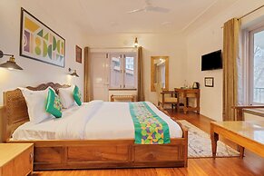 Treebo Vitasta Villa