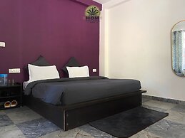 HOM House of MannMauji Riverside