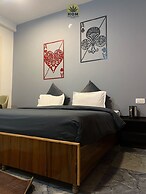 HOM House of MannMauji Riverside