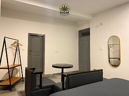 HOM House of MannMauji Riverside