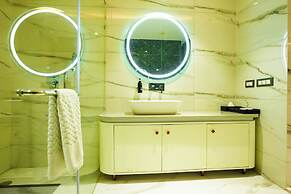 Hotel Adsan Heights