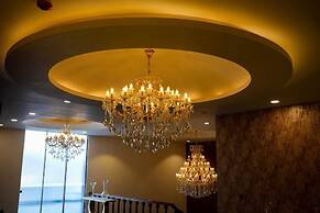 Hotel Adsan Heights