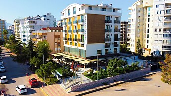 Zeynel Hotel