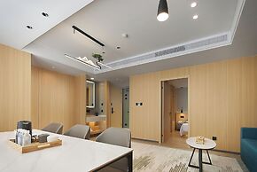 ALL IN LIGHT LUXURY HOTEL