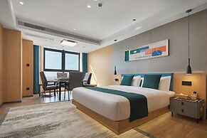 ALL IN LIGHT LUXURY HOTEL