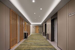 ALL IN LIGHT LUXURY HOTEL