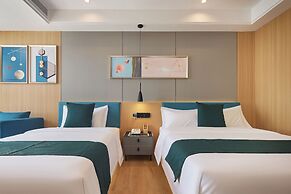 ALL IN LIGHT LUXURY HOTEL