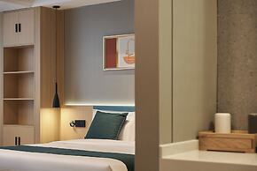 ALL IN LIGHT LUXURY HOTEL