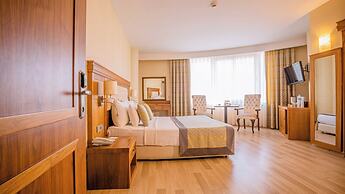 LİVA HOTEL MERSİN