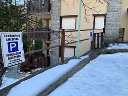 Aime Apartment