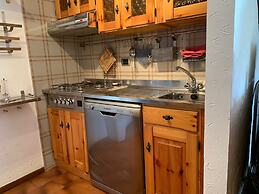 Aime Apartment