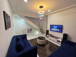 Aurequire 3 Bedroom Duplex Lekki Phase 1 Lagos