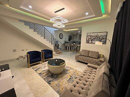 Aurequire 3 Bedroom Duplex Lekki Phase 1 Lagos
