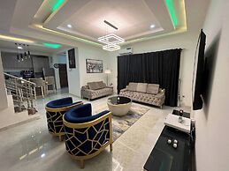 Aurequire 3 Bedroom Duplex Lekki Phase 1 Lagos